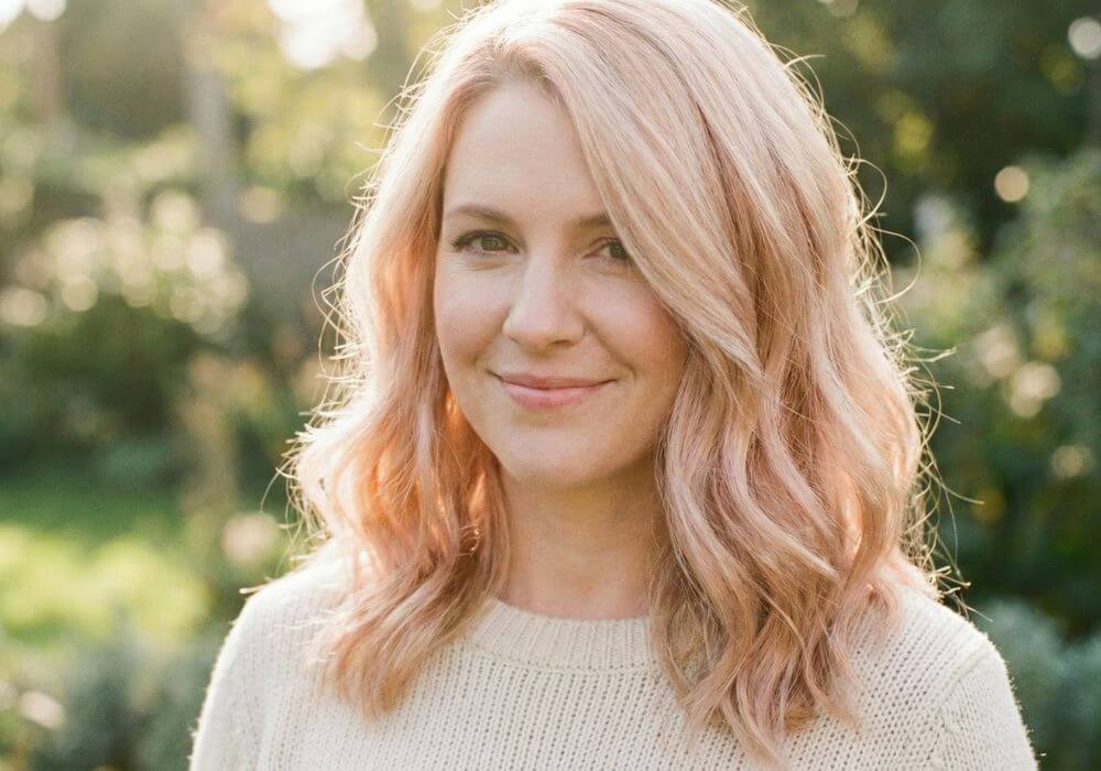 Odcienie rudości – rude włosy. Truskawkowy blond