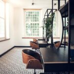 Jak zaaranżować salon fryzjerski w stylu loft?