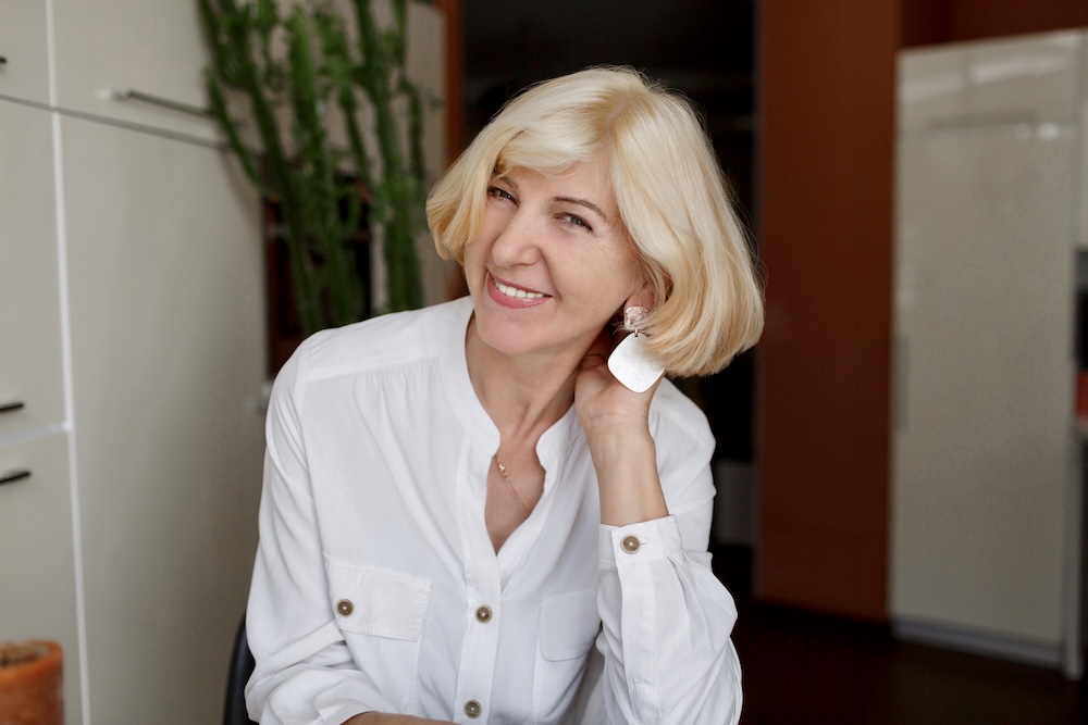 fryzura na boba dla 50-latki - delikatny bob 